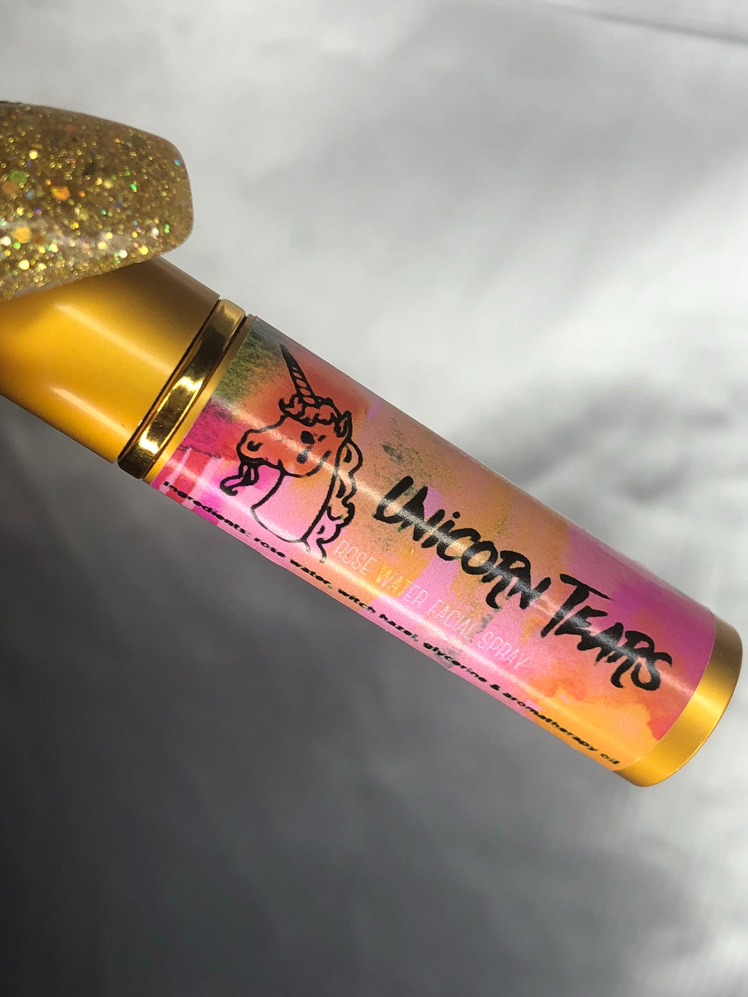 UNICORN TEARS - rejuvenating rose water setting spray
