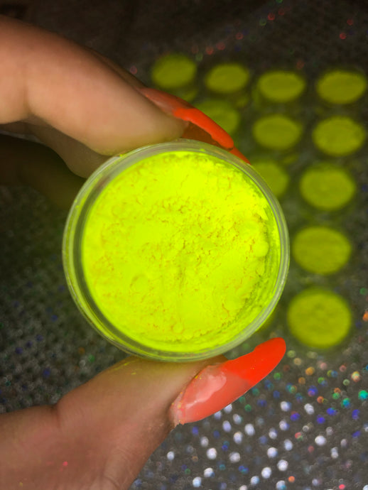 Caution - NEON YELLOW pigment